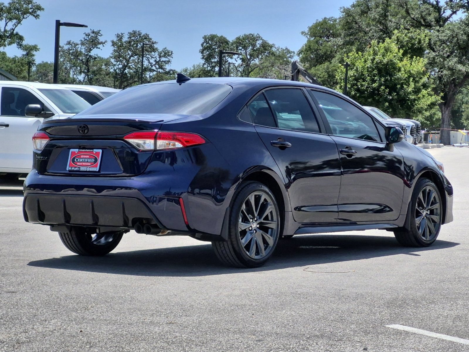 Certified 2026 Toyota Corolla SE FWD image 5