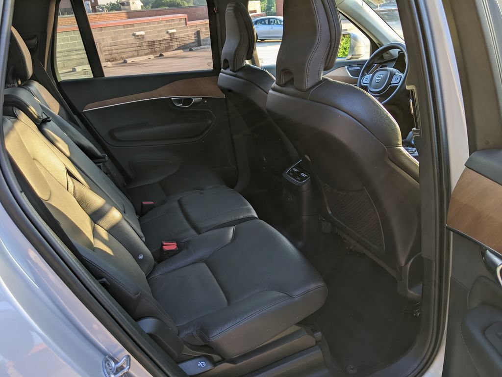 Certified 2023 Volvo XC90 T8 Plus w/ Protection Package Premier AWD/4WD image 25
