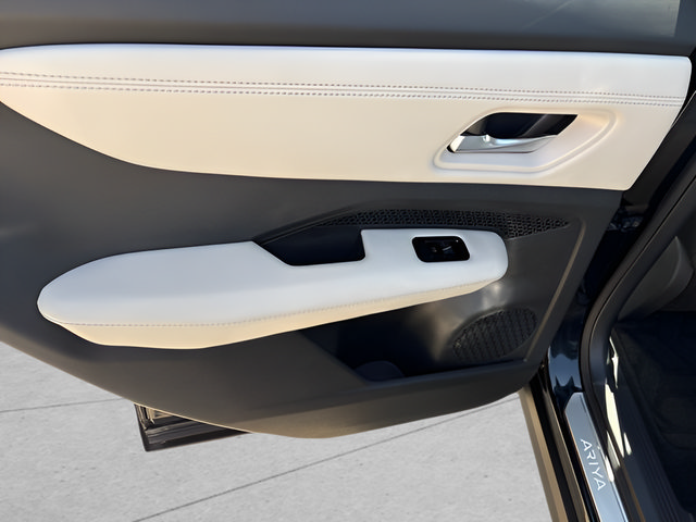 Certified 2023 Nissan Ariya FWD image 37