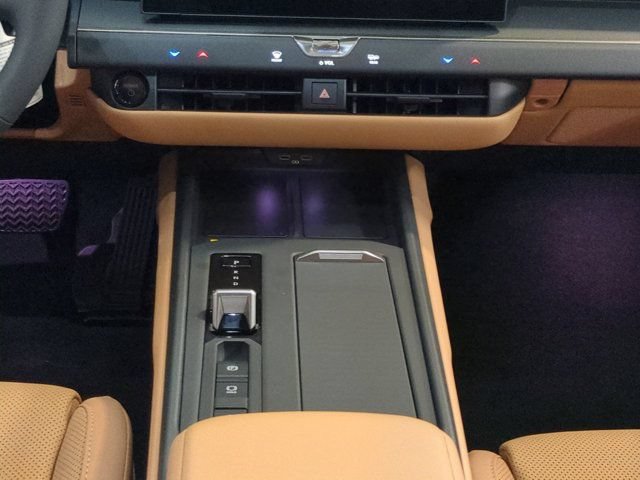New 2026 Lexus ES 350e FWD image 17