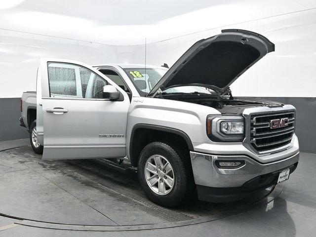 Used 2018 GMC Sierra 1500 SLE w/ SLE Value Package AWD/4WD image 42
