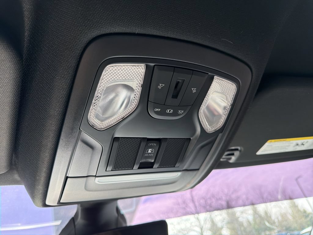 Used 2019 RAM 1500 Big Horn AWD/4WD image 12