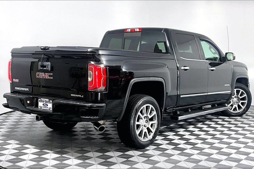 Used 2016 GMC Sierra 1500 Denali w/ Enhanced Driver Alert Package AWD/4WD image 12