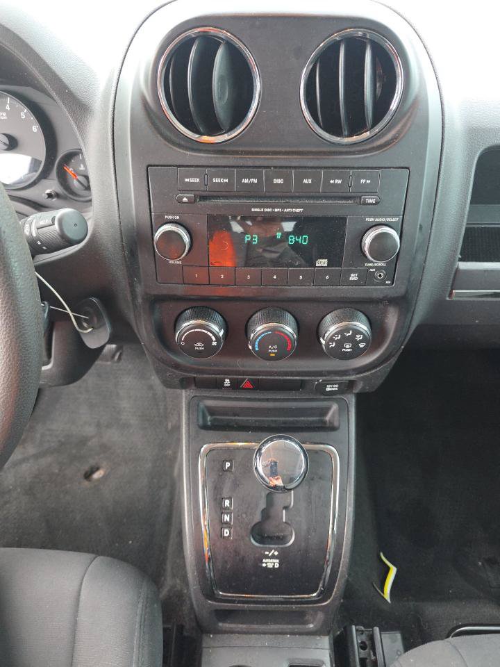 Used 2012 Jeep Patriot Sport w/ PWR Value Group FWD image 17