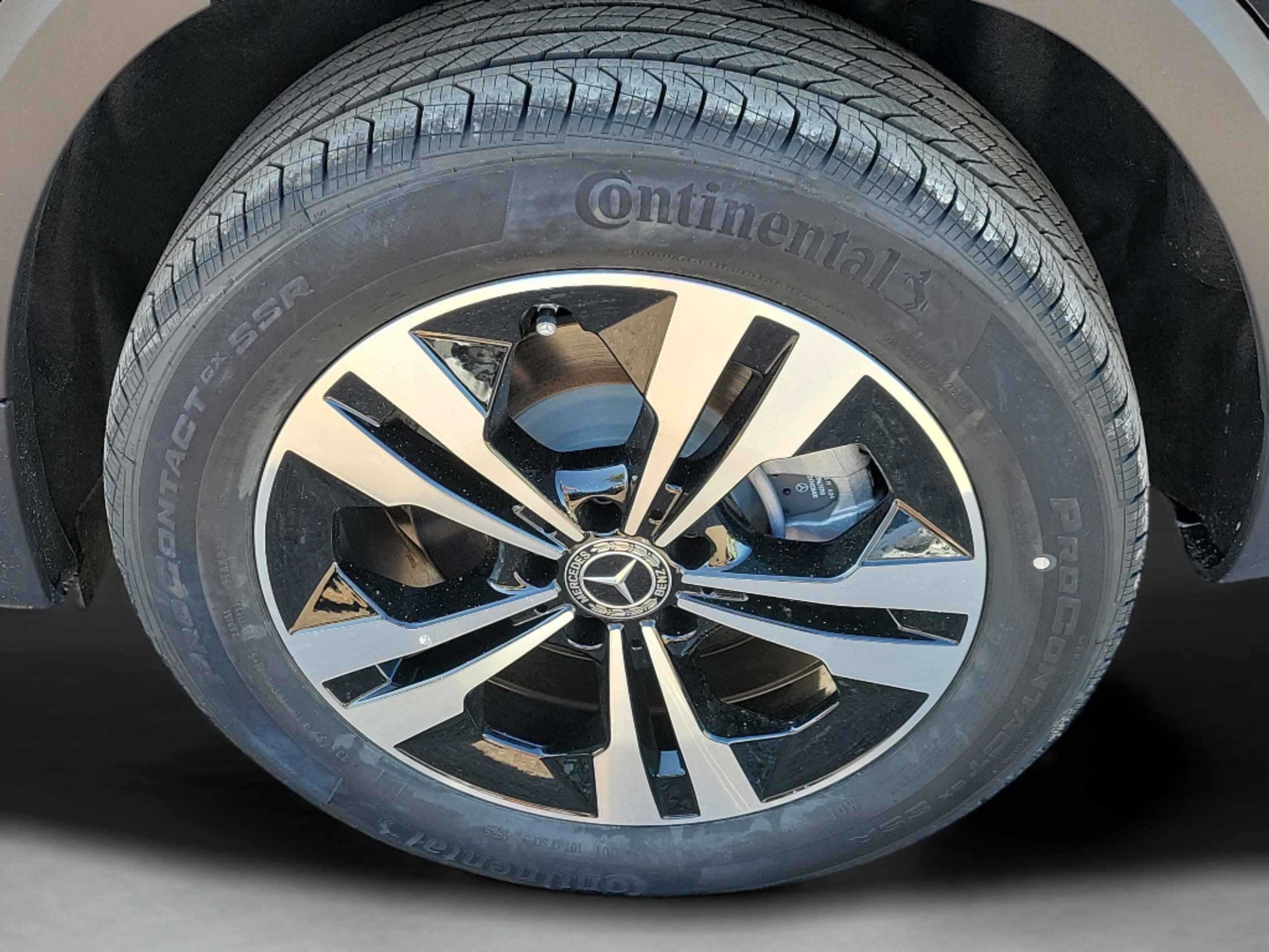 Certified 2026 Mercedes-Benz GLB 250 image 32