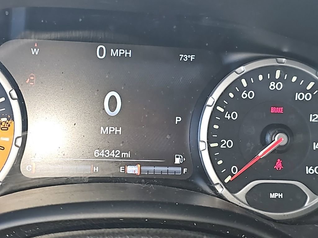 Used 2015 Jeep Renegade Trailhawk image 10