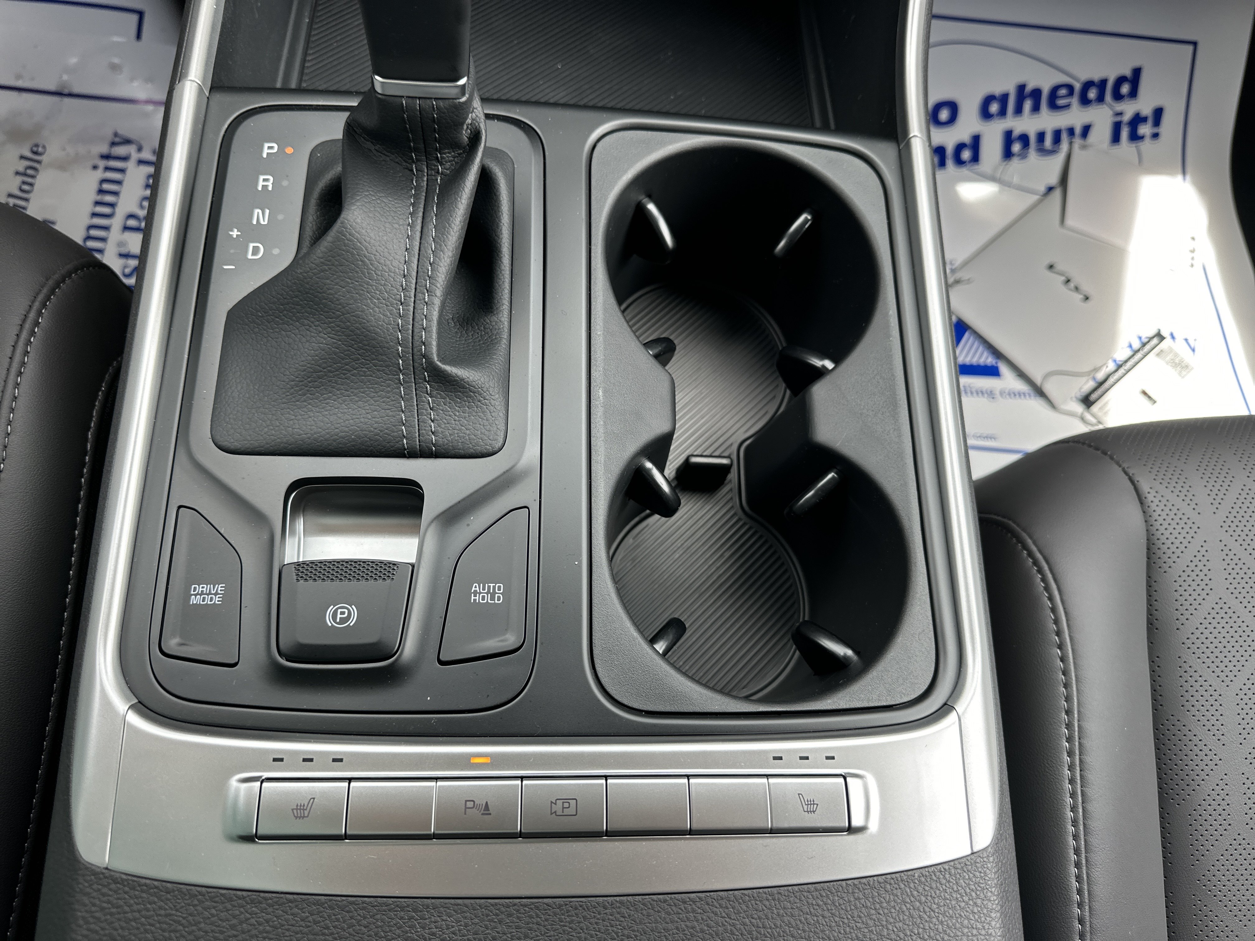 New 2026 Kia Carnival FWD image 34