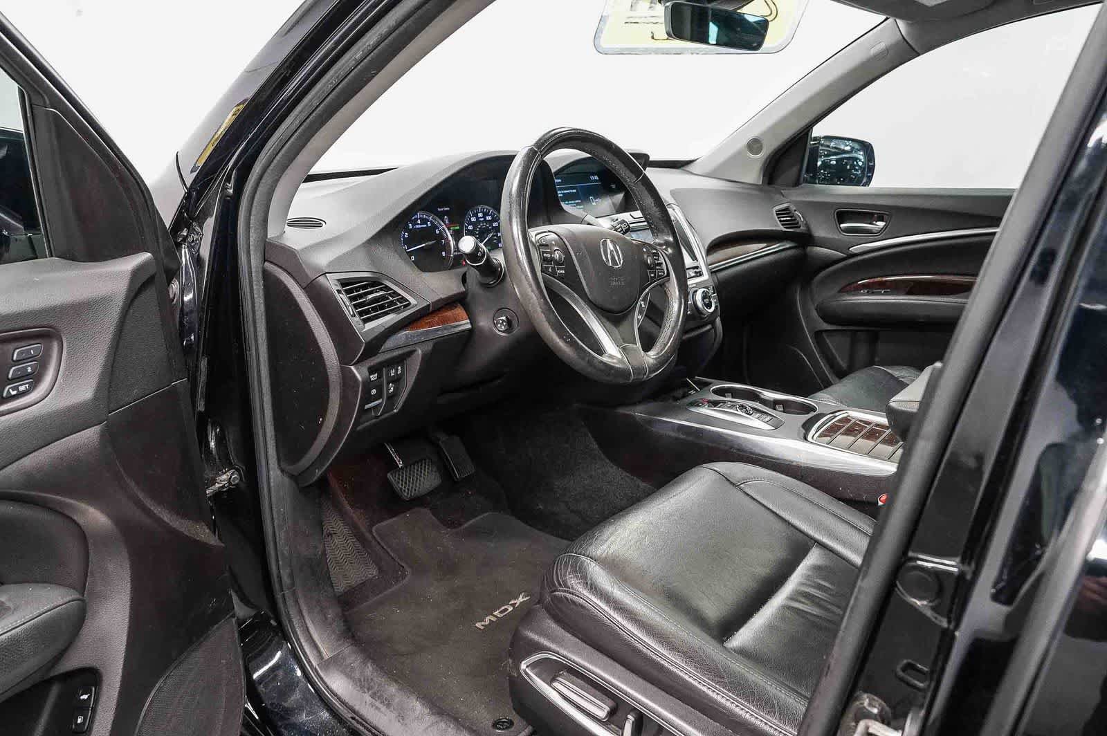 Used 2019 Acura MDX FWD image 18
