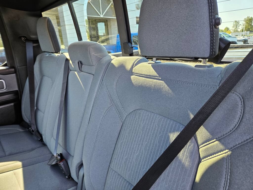 Used 2022 RAM 1500 Big Horn AWD/4WD image 13