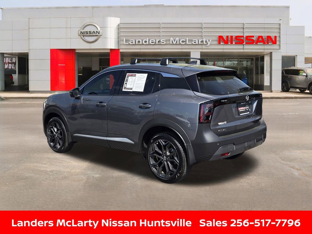 Used 2025 Nissan Kicks SR w/ Illumination Package image 6