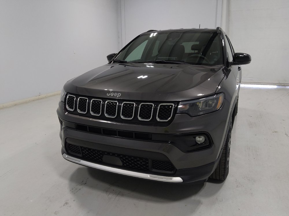 Used 2023 Jeep Compass Limited AWD/4WD image 15