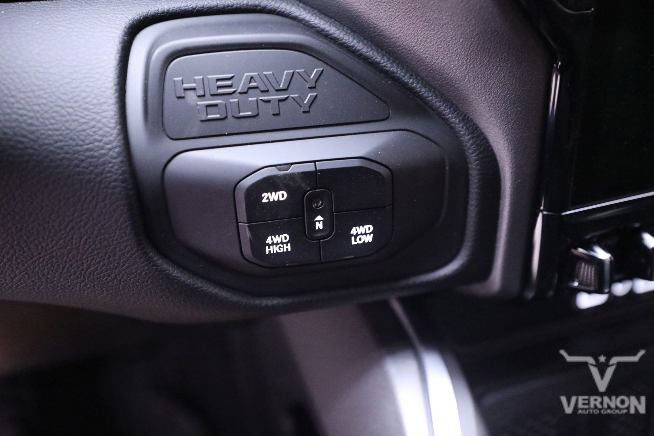 New 2025 RAM 3500 Laramie image 28