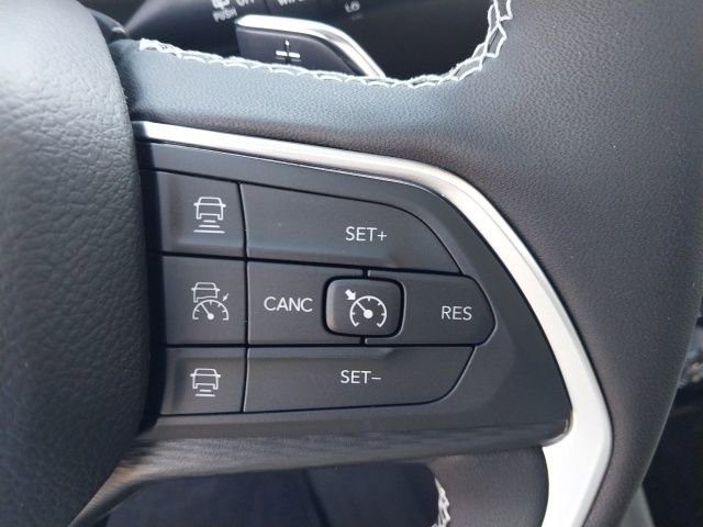 New 2025 Jeep Grand Cherokee L Laredo w/ Luxury Tech Group I image 11