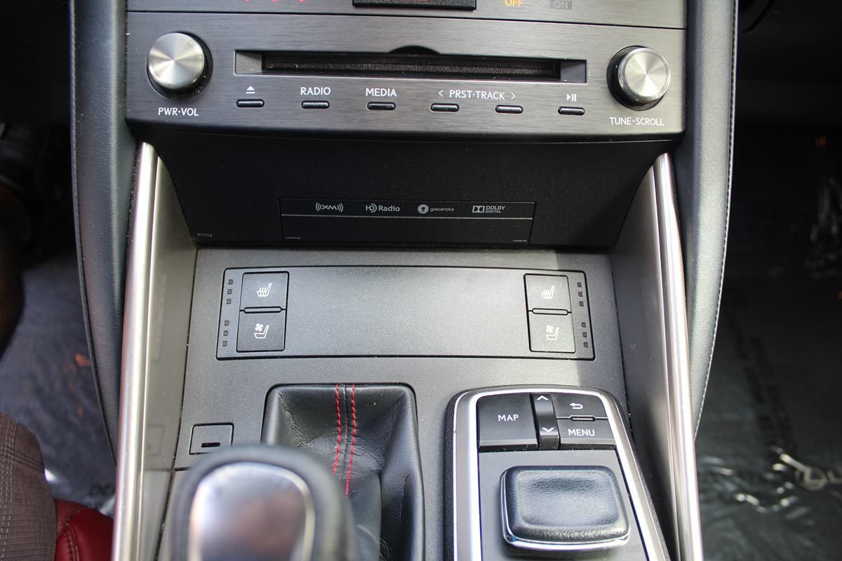 Used 2019 Lexus IS 300 F Sport w/ F Sport Package RWD image 30