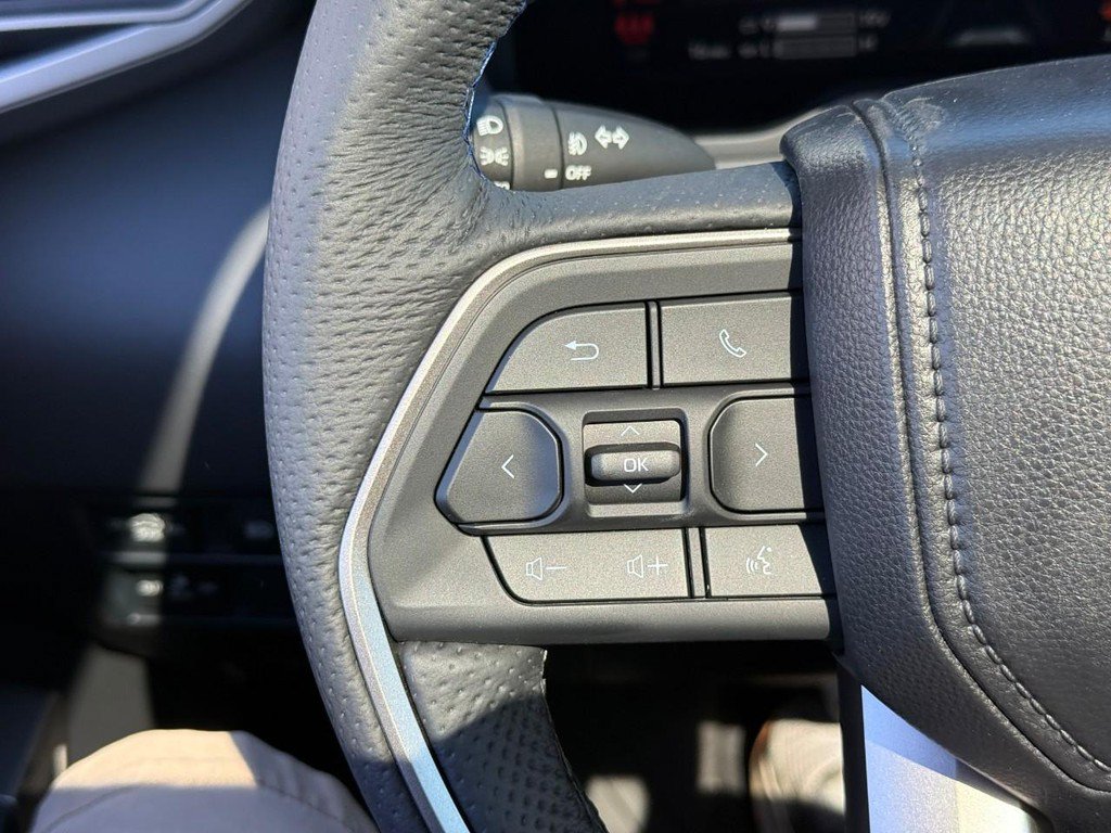 New 2026 Toyota Tundra Platinum AWD/4WD image 17