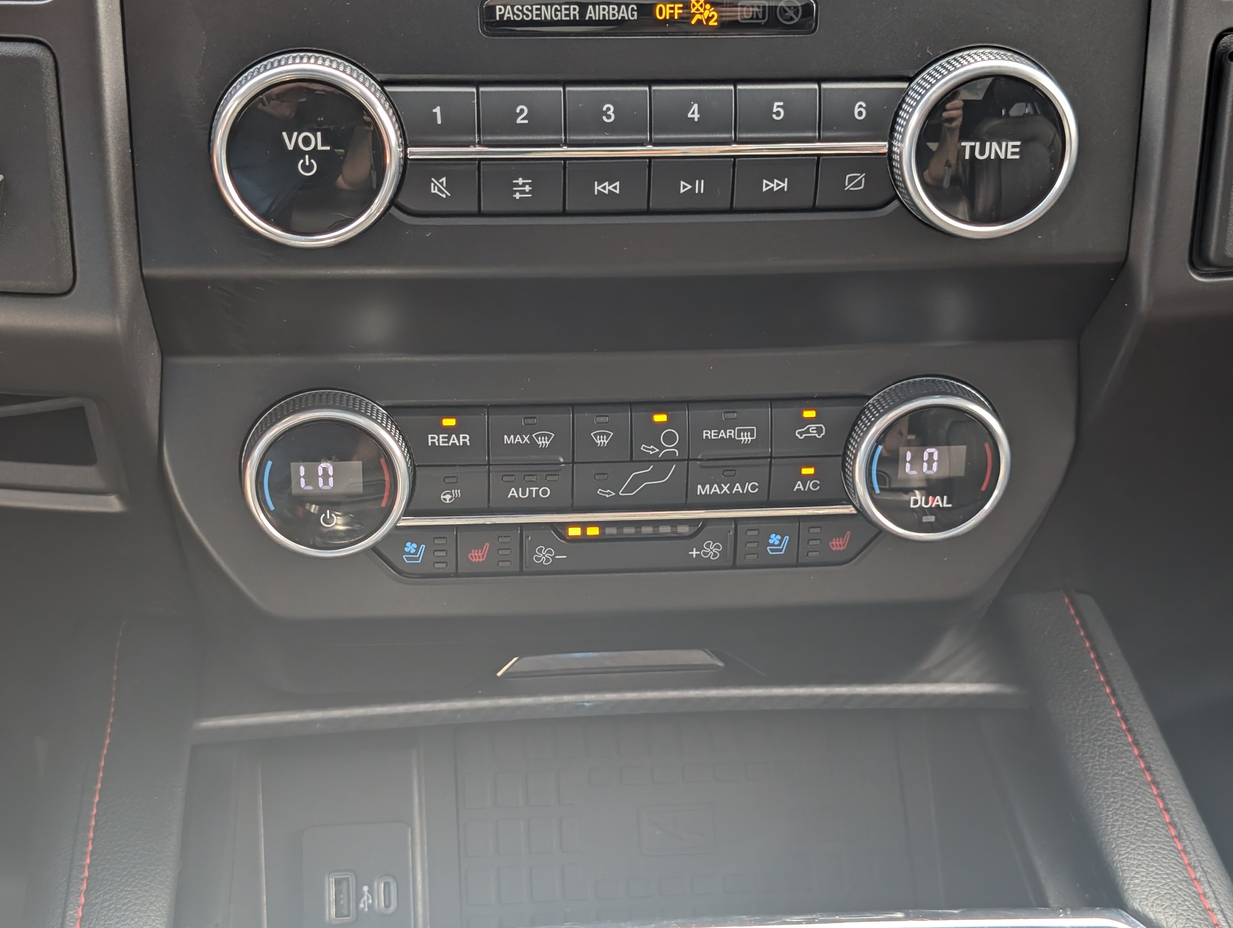 Certified 2021 Ford Expedition Max Limited AWD/4WD image 34