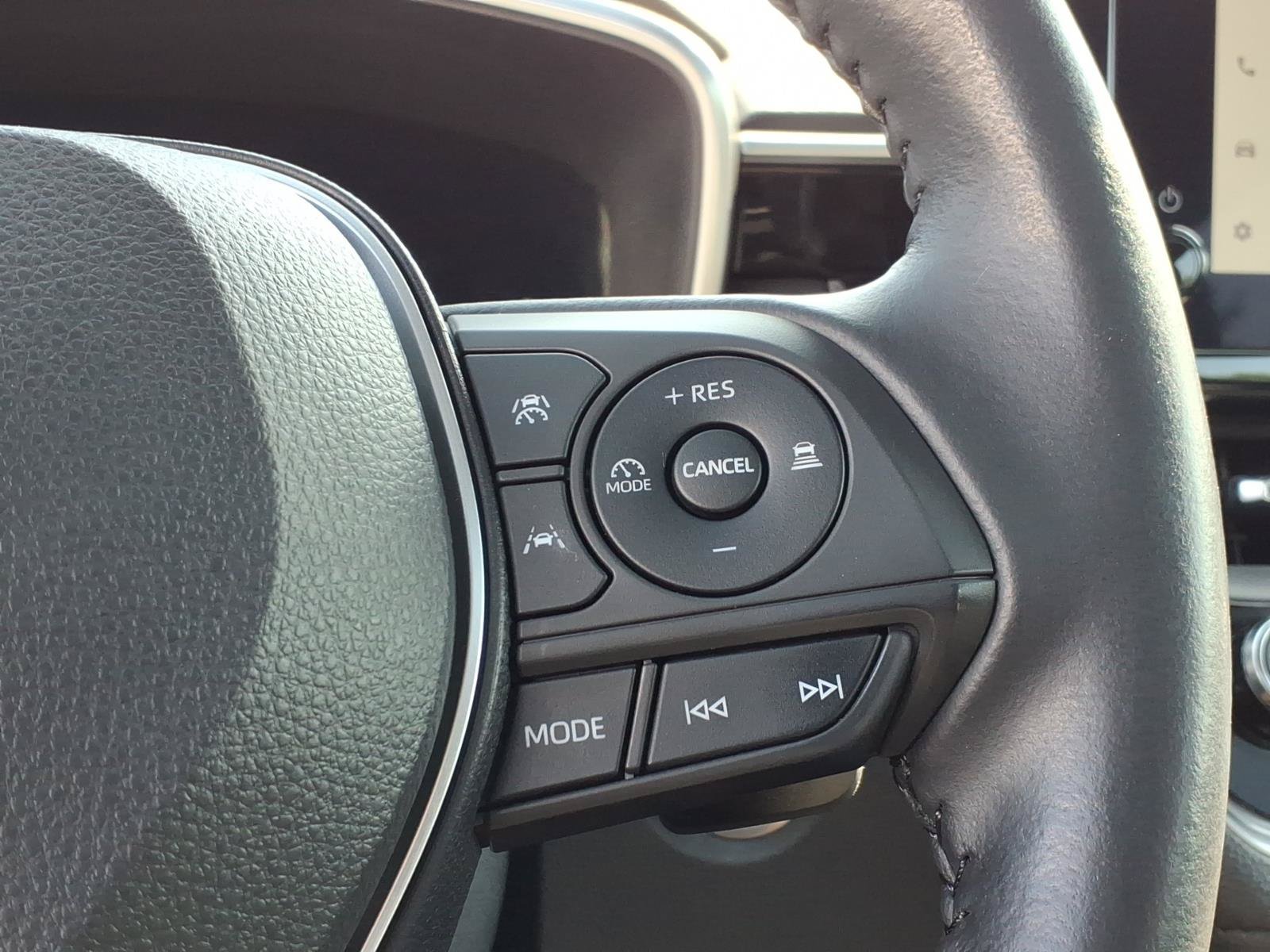 Used 2023 Toyota Corolla XSE FWD image 24