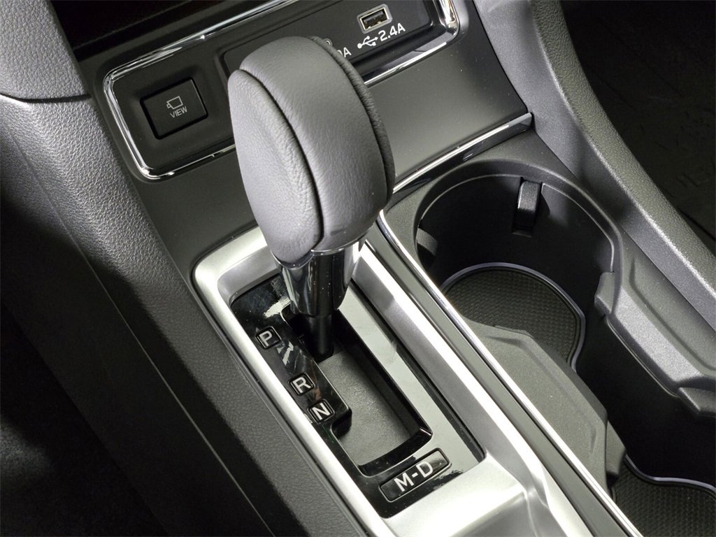 New 2025 Subaru Ascent Limited w/ Popular Package #2 image 18