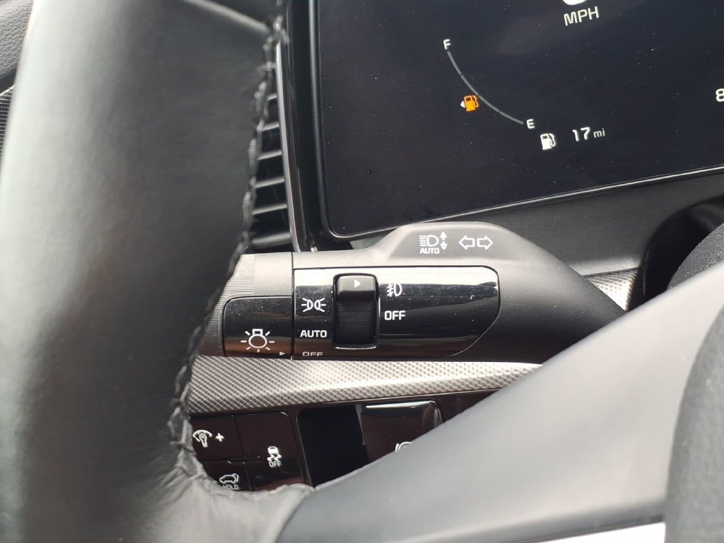 Used 2024 Kia Sportage SX FWD image 35