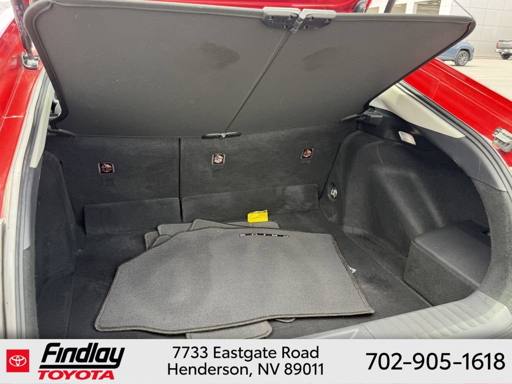 Certified 2023 Toyota Prius LE FWD image 17