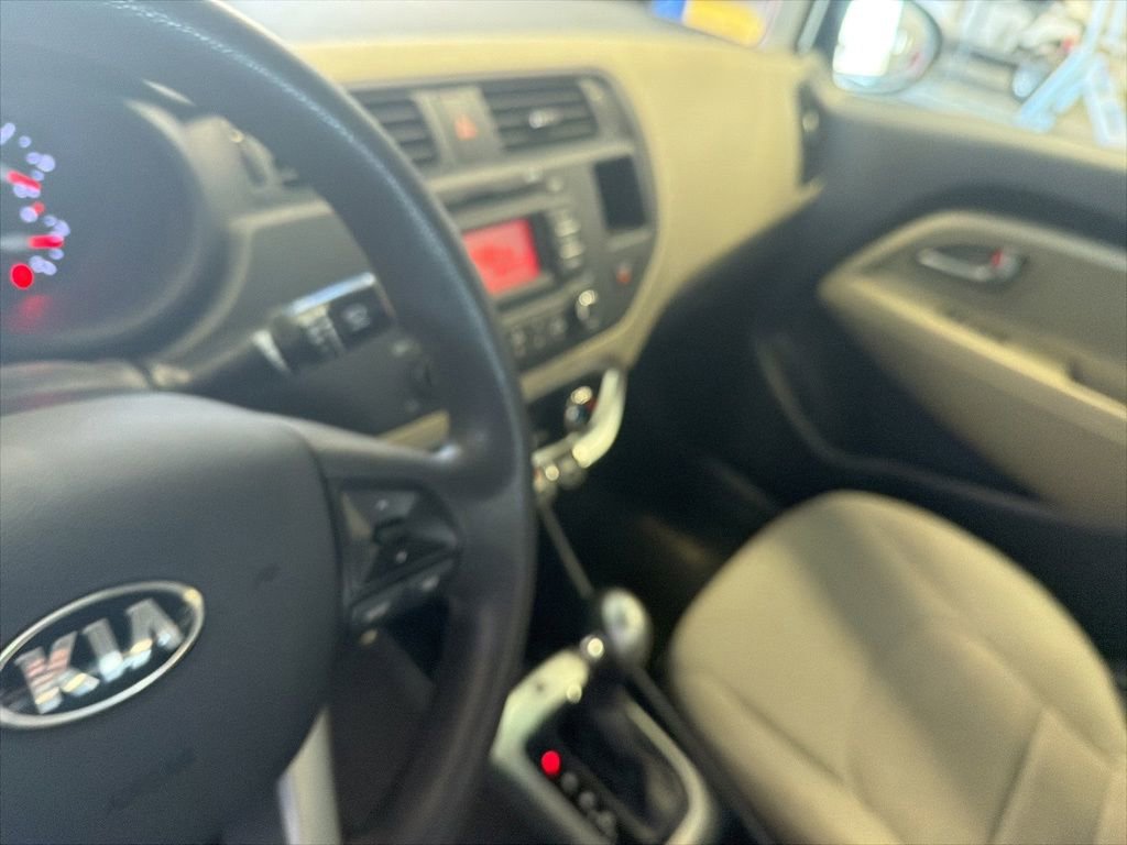 Used 2014 Kia Rio LX w/ Power Package FWD image 3