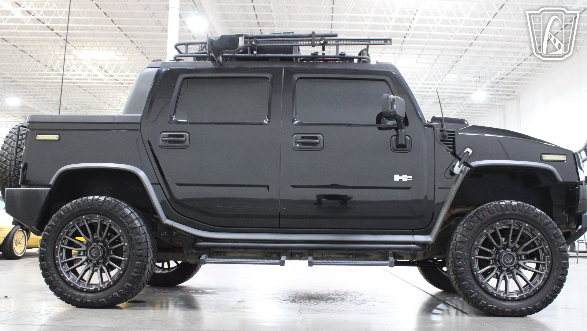 Used 2005 HUMMER H2 SUT w/ Preferred Equipment Group AWD/4WD image 24