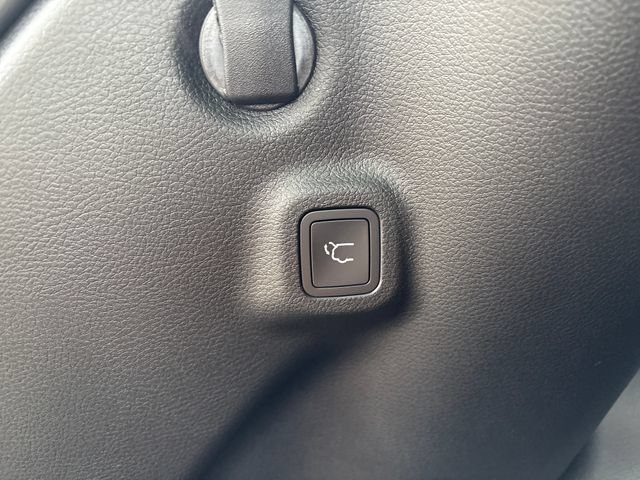 New 2026 Jeep Compass Latitude AWD/4WD image 25