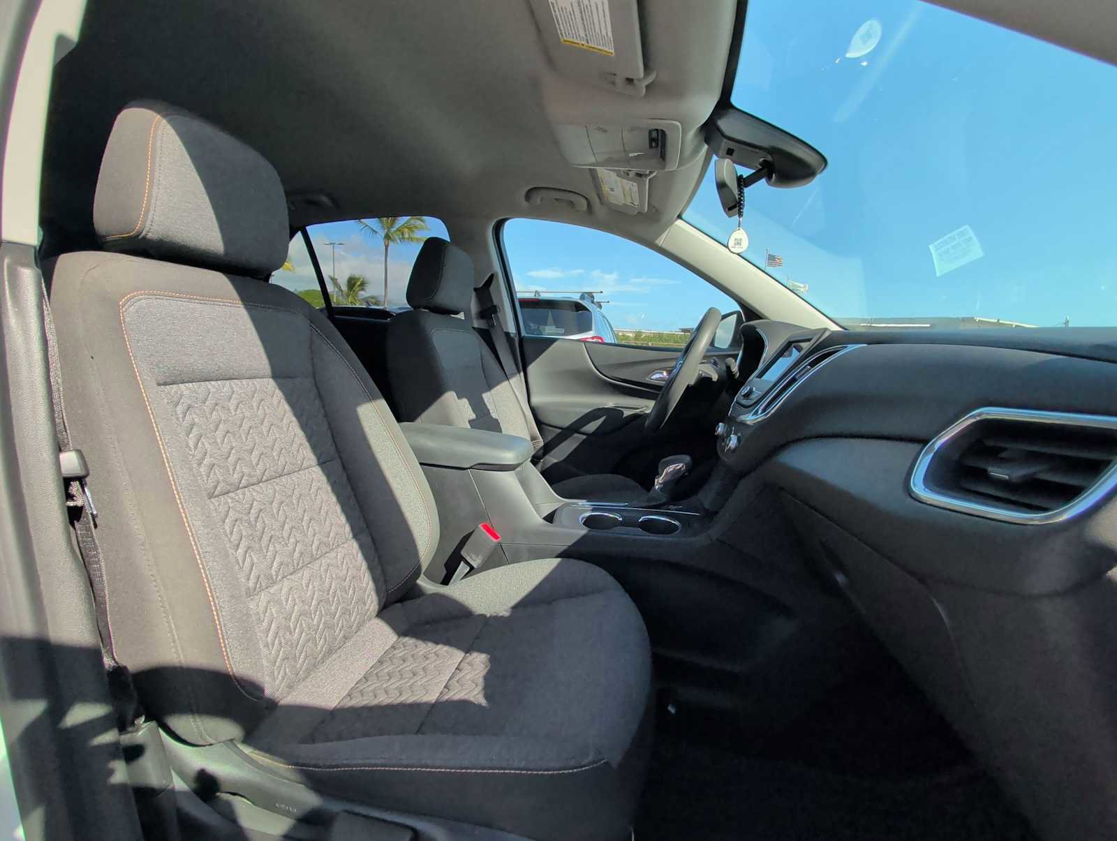 Used 2022 Chevrolet Equinox LT image 24