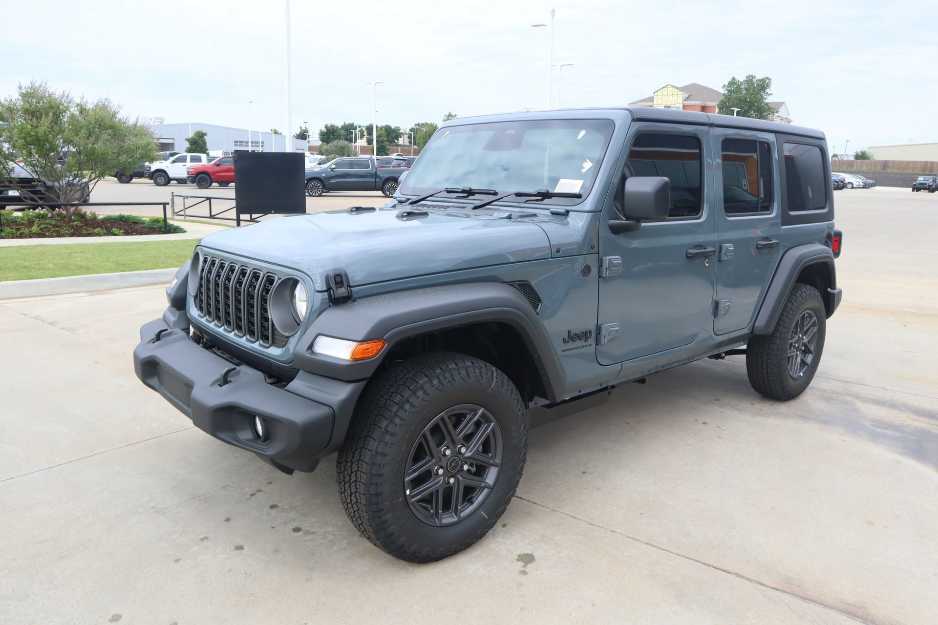 New 2026 Jeep Wrangler Unlimited Sport AWD/4WD image 9