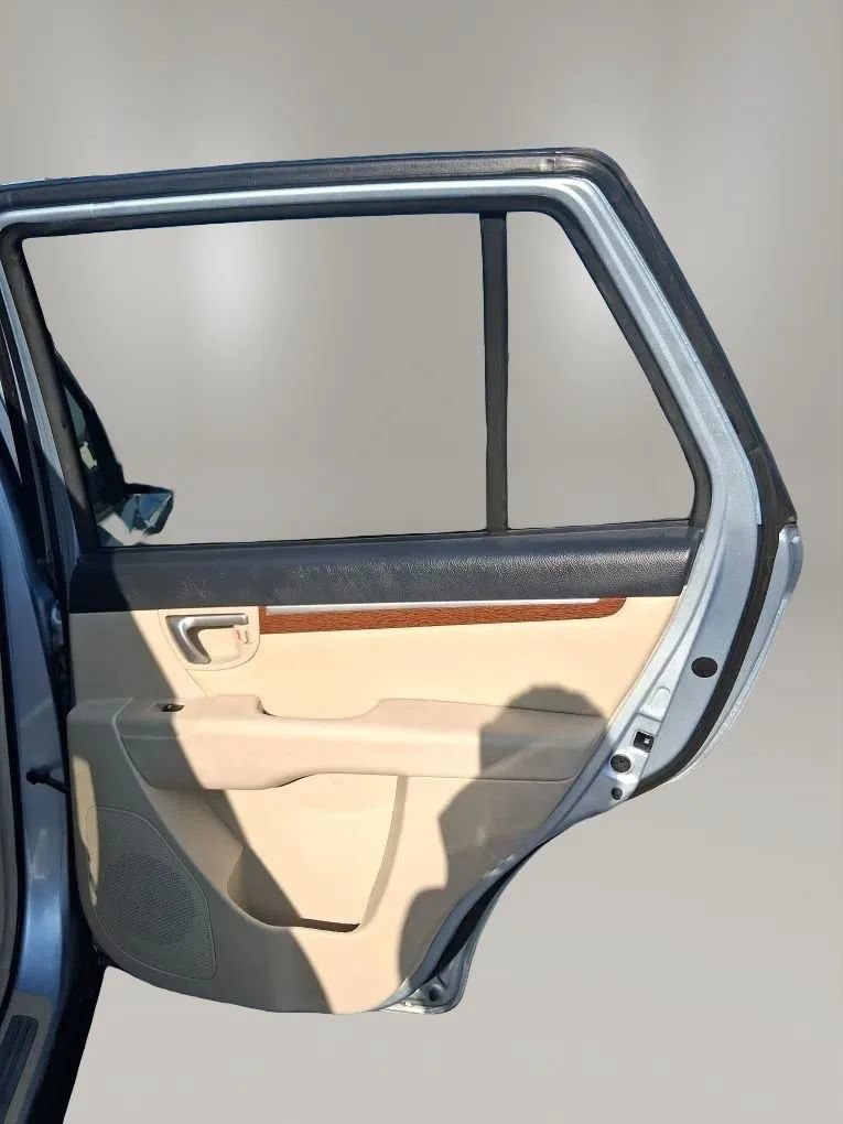 Used 2007 Hyundai Santa Fe Limited FWD image 30