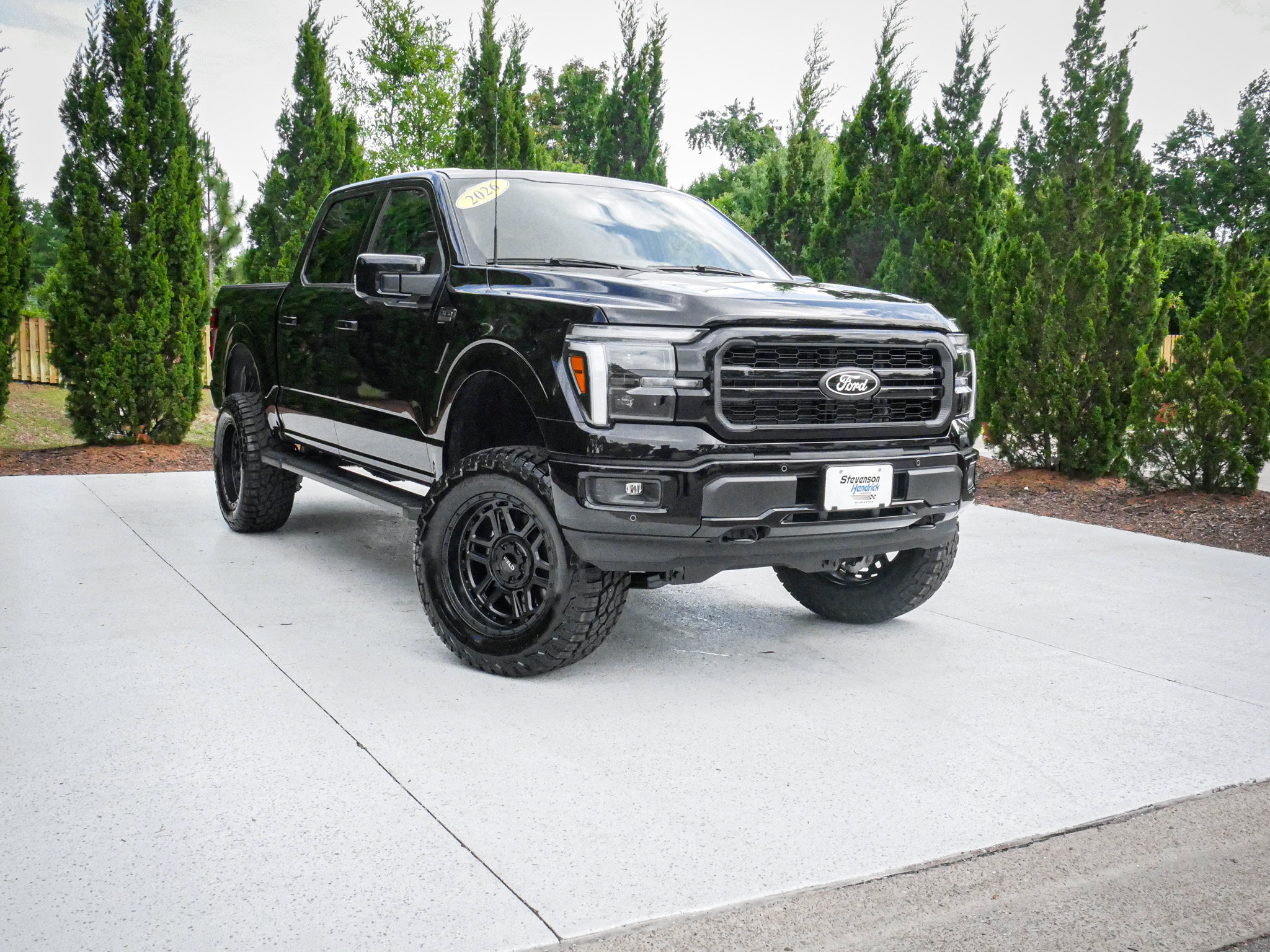 Used 2026 Ford F150 Lariat w/ Equipment Group 502A High AWD/4WD image 2