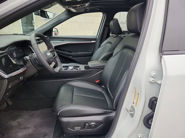 Used 2025 Jeep Wagoneer S Limited image 13