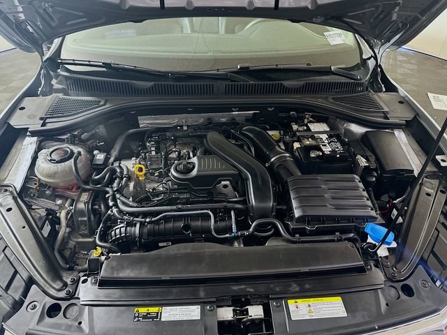 Used 2024 Volkswagen Jetta SE image 29