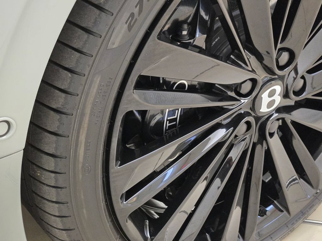 Used 2024 Bentley Continental GT Speed AWD/4WD image 14