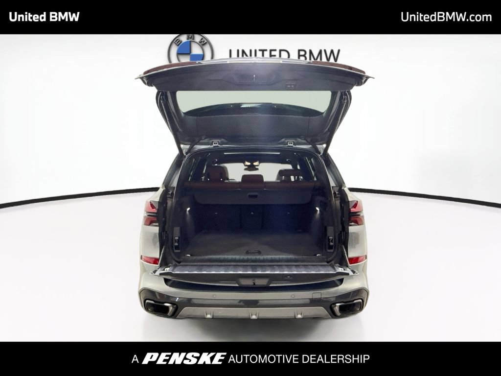 Used 2024 BMW X5 sDrive40i w/ M Sport Package RWD image 21