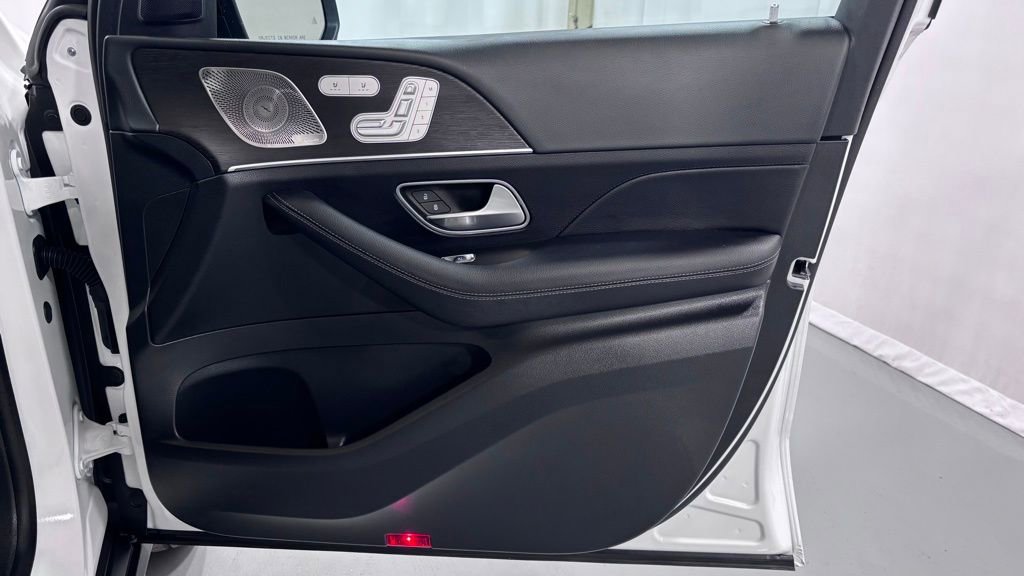 Used 2026 Mercedes-Benz GLE 450e 4MATIC image 19