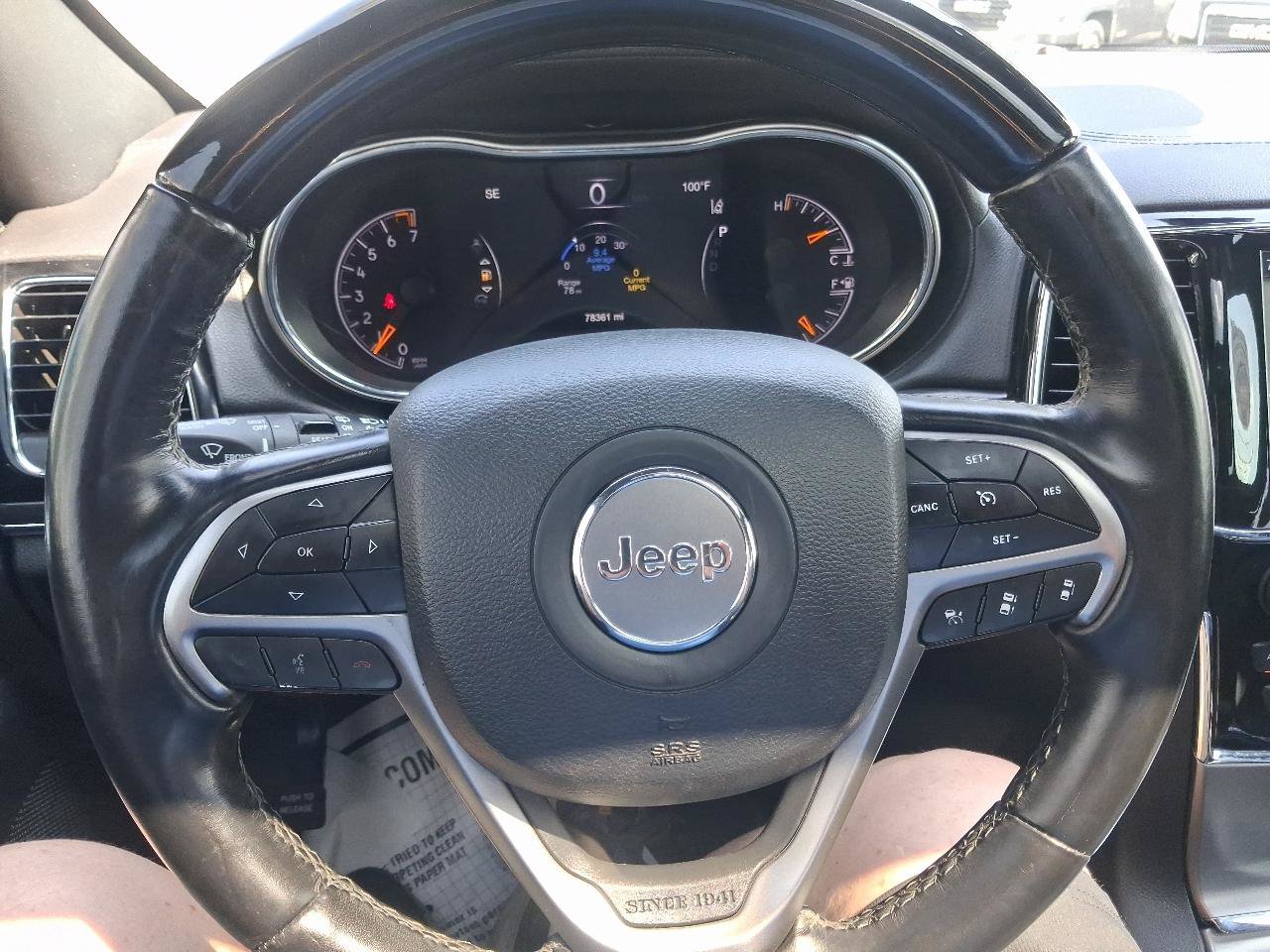 Used 2021 Jeep Grand Cherokee Overland AWD/4WD image 16