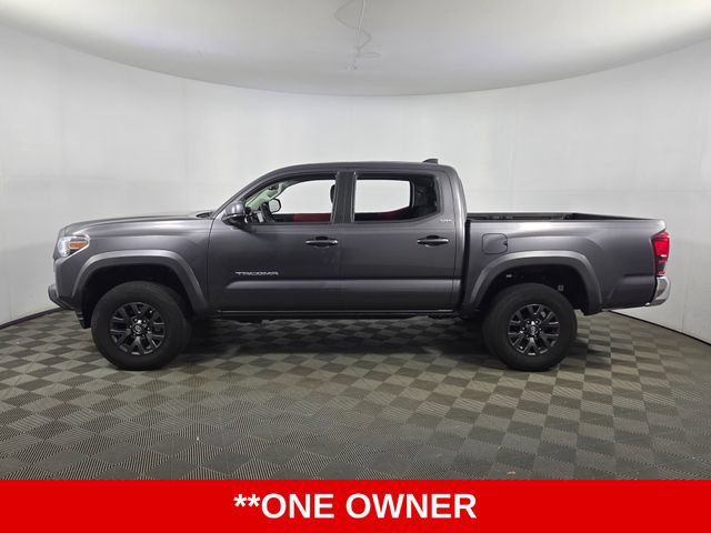 Used 2022 Toyota Tacoma SR5 AWD/4WD image 5