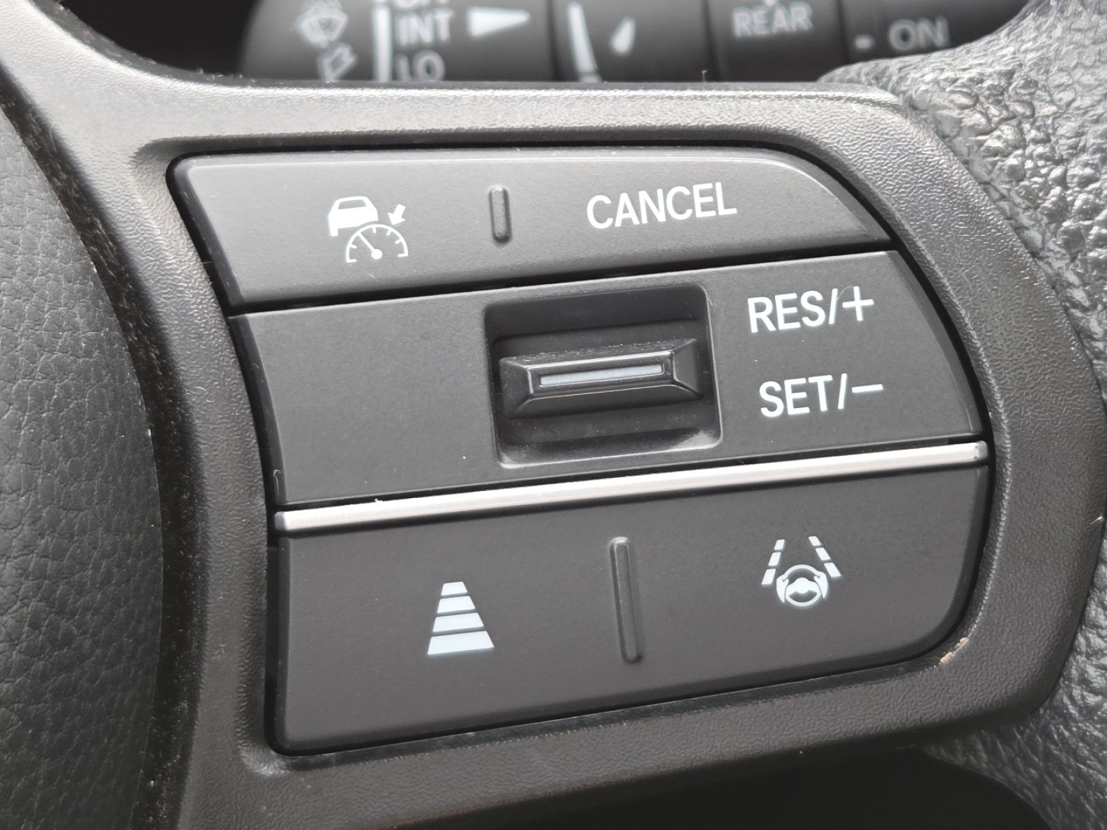 Used 2023 Honda CR-V EX image 8