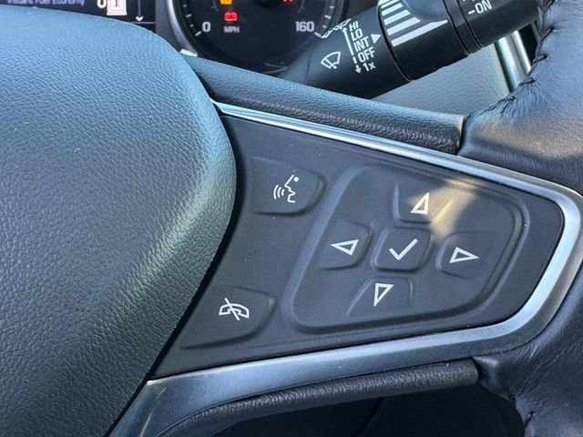 Used 2022 Chevrolet Equinox LT w/ Driver Convenience Package image 18