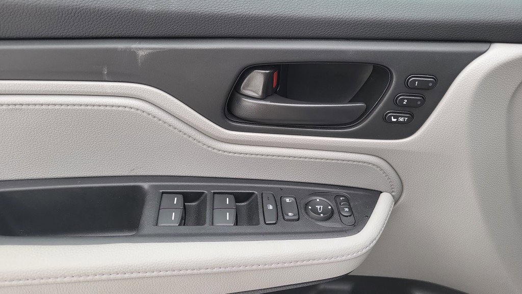 Used 2024 Honda Odyssey EX-L image 15