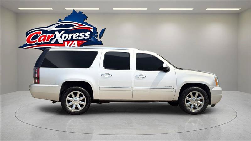 Used 2014 GMC Yukon XL Denali AWD/4WD image 11