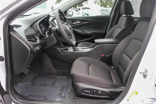 Used 2024 Chevrolet Malibu LT image 18