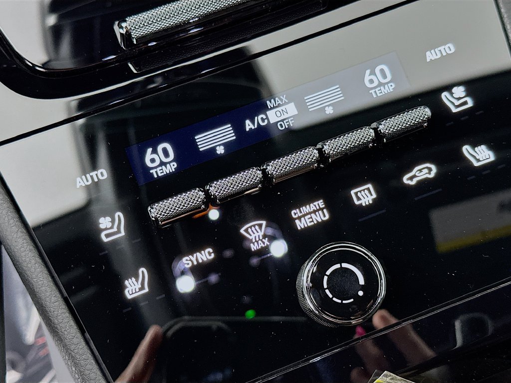 New 2026 Porsche Cayenne AWD/4WD image 18