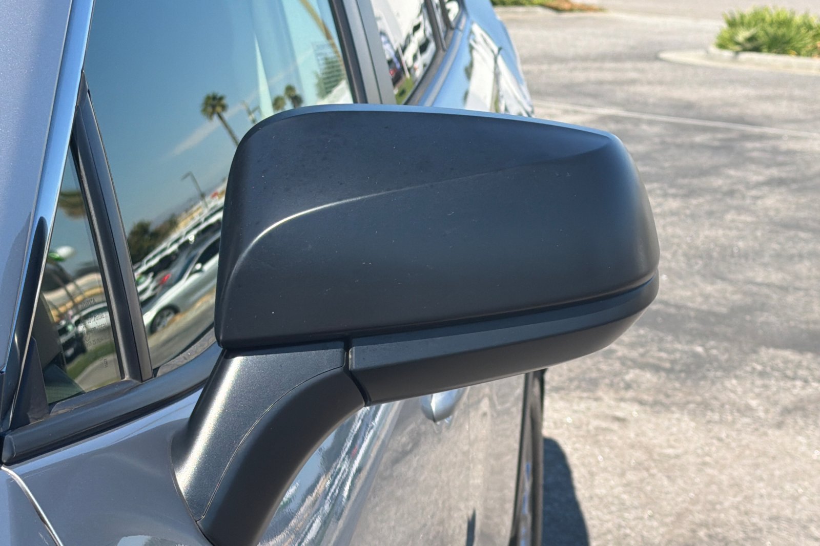 Used 2024 Toyota RAV4 LE AWD/4WD image 41