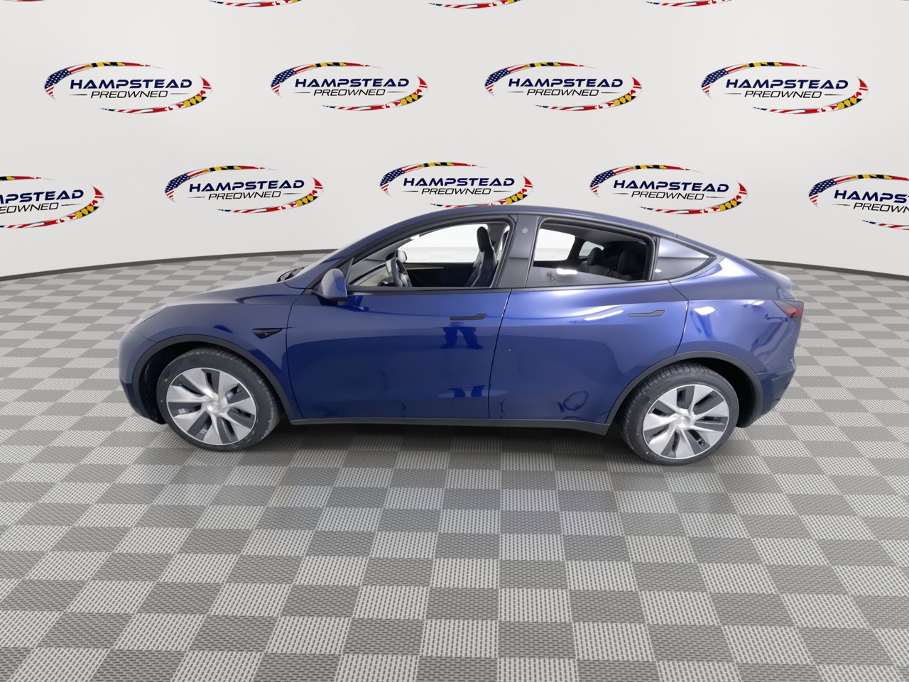 Used 2023 Tesla Model Y Long Range AWD/4WD image 6