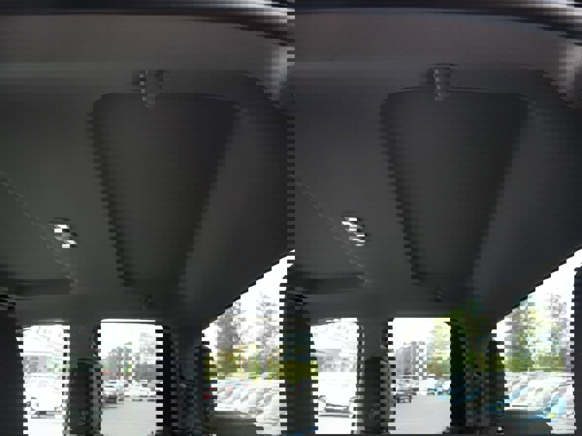 Used 2021 Chevrolet Silverado 1500 Custom image 24