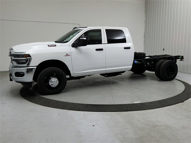 New 2026 RAM 3500 Tradesman w/ Chrome Appearance Group A image 3