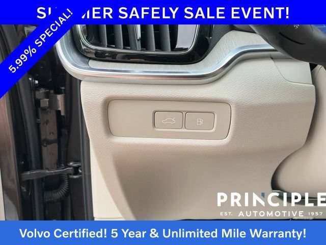 Certified 2024 Volvo S60 T8 Plus AWD/4WD image 25