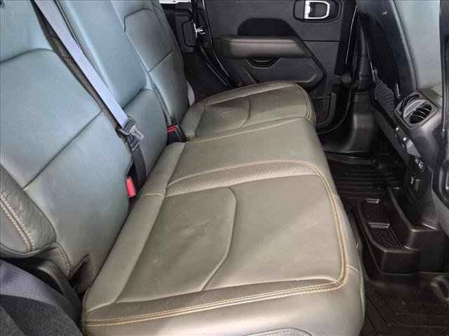 Used 2024 Jeep Wrangler High Altitude AWD/4WD image 19